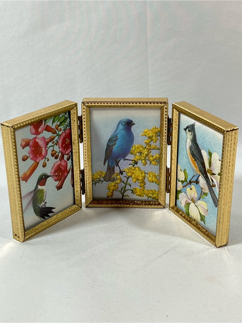 Vintage Birds in Tri-Fold Frame Photo Picture Brass Hinged 3.25x2.25" MCM Decor